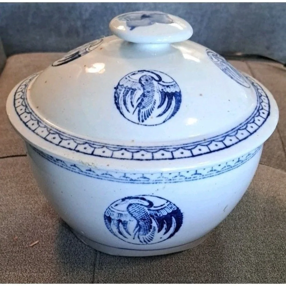 Vintage Chinese Blue & White Crane Motif Porcelain Rice Bowl w/Lid